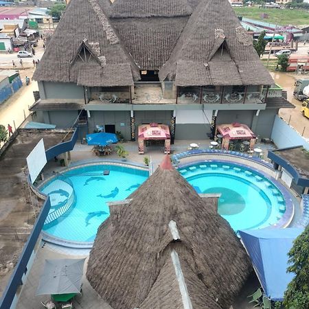 מטוואפה Lambada Holiday Resort Mombasa מראה חיצוני תמונה